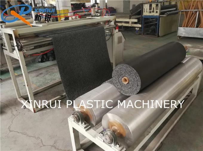 el CE de 1800m m aprobado rocía la puerta de seda Mat Making Machine de la bobina del PVC
