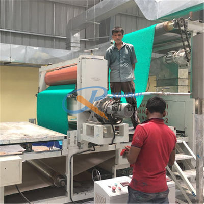 puerta Mat Making Machine de la recepción de la bobina del PVC 400kg/H