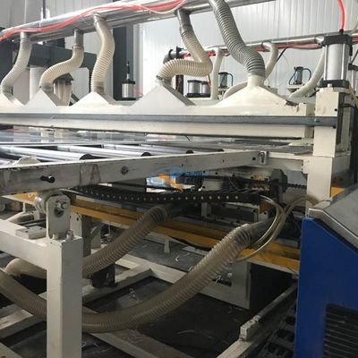 Un buen precio. tablero plástico de la PC transparente sólida de 10m m que hace la máquina en línea