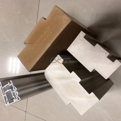 Máquina hueco de la protuberancia del perfil del marco de puerta del PVC del control WPC del PLC
