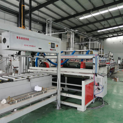Cadena de producción del tablero de la espuma del PVC del grueso 1-6 milímetro tornillo dual