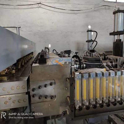 Un buen precio. El CE 18m m 80 veces Pp ahueca el encofrado plástico para la máquina concreta en línea
